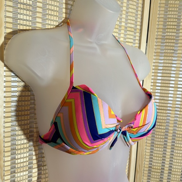 Victoria's Secret 2 Piece Bikini Bright Rainbow Chevron Stripes Halter Top M - Picture 4 of 16